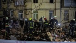 Atacul asupra Harkovului: bătrână găsită printre dărâmături