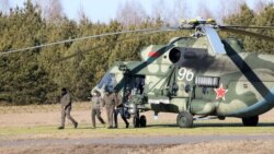 Delegația ucraineană la discuțiile de pace cu delegația rusă, la granița dintre Ucraina și Belarus