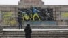 Протест в подкрепа на Украйна пред Паметника на съветската армия в София