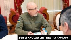 Украинскиот министер за одбрана Олексеј Резников на првите разговори со руските преговарачи во Белорусија на 28 февруари. 
