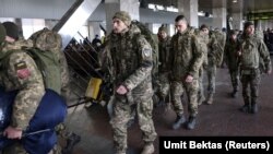 Киев. Украин аскерлери