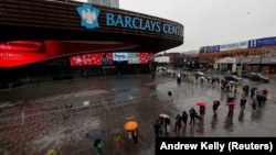 Очередь на тестирование на коронавирус в Бостоне, США