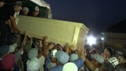 "Каныбек менен Айгүл үйүбүздү оңдойбуз деп кеткен эле"