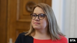 Директорът на "Булгаргаз" Деница Златева съобщи, че се очаква още по-ниска цена за юни