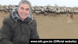 Гурбангулы Бердымухамедов объявил о необходимости реформ, исходя из «многовековых традиций» туркменского народа