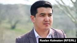 Азамат Жээнбеков.