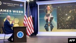 კოსმოსური სივრცის პირველი ფერადი ფოტოს პრეზენტაცია თეთრ სახლში, 11 ივლისი