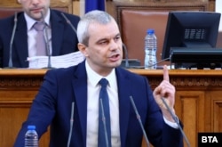 Костадин Костадинов