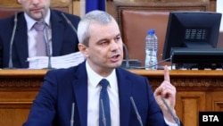 Лидерът на "Възраждане" Костадин Костадинов