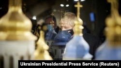 Kryeministri britanik, Boris Johnson gjatë një vizite në Kiev, Ukrainë.