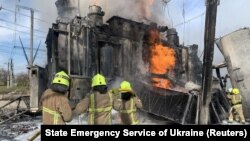 І в західних, і в південних, і в центральних, і в південних і у східних регіонах, окрім прифронтових районів, ситуація з енергоживленням приблизно однакова, наголосив Володимир Кудрицький.