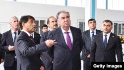 Эмомали Рахмон в Нуреке, 24 октября 2022 года. Фото пресс-службы президента Таджикистана