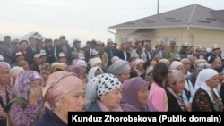 Чек ара чырында каза болгон жарандарды эскерүү иш-чарасы. 29-апрель. 2022-жыл.