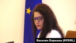 Калина Константинова беше вицепремиер в кабинета "Петков".
