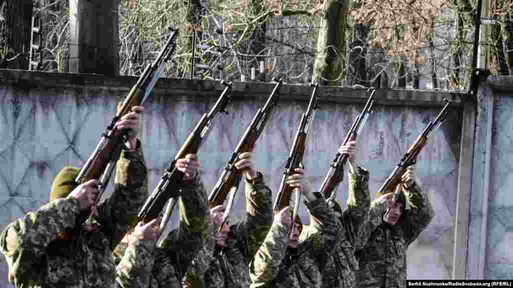 Траурний салют