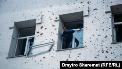 За словами Сєнкевича, наразі у місті залишається до 230 тисяч мешканців із 486 тисяч, які проживали у Миколаєві до війни