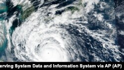 Japan pod razornim tajfunom Nanmadol