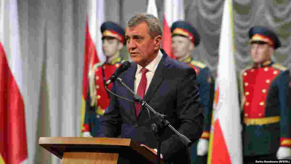 Глава Республики Северная Осетия-Алания Сергей Меняйло