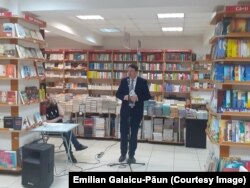 Deputatul PDA Igor Munteanu, la evenimentul de la Librăria din Centru