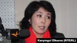 Гүлжамал Султаналиева.