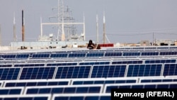 Сонячна електростанція у Криму, архівне фото