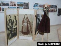 Imagine din expoziție