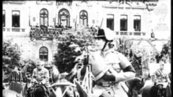 Imagini de la o paradă a armatei române