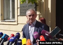 U prvom polugodištu namjeravamo sve raspoloživo vrijeme posvetiti cjelovitoj i sveobuhvatnoj pripremi tog projekta”, najavio je gradski zastupnik Možemo! Damir Bakić.