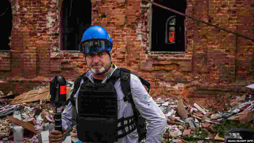 Pentru că este liber-profesionist, Durand poate să-și aleagă proiectele la care vrea să lucreze, cum a fost examinarea daunelor produse de explozia din portul din Beirut din 2020. &bdquo;Este foarte important să captezi digital un tablou care nu o să mai existe, pentru că scena trebuie curățată în scopuri de acces (...). Lucrul pe care îl fac este pentru istorie, arhitectură, muzee și criminalistică și posibil pentru alte scopuri care apar datorită avansului tehnologic&rdquo;, spune Durand.