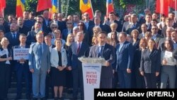 Alexandr Stoianoglo a fost procuror general al R. Moldova între 2019 și 2023, dar în ultimii doi ani de mandat a fost suspendat din funcție.
