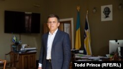 На думку міського голови Житомира Сергія Сухомлина, Україна могла б суттєво скоротити використання природного газу для опалення, використовуючи свої величезні ресурси біомаси
