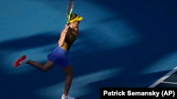 За вихід до фіналу Світоліна побореться з представницею Чехії Маркетою Вондроушовою