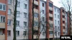 Адистер жазында үйлөр арзандашы ыктымал деп жатышат.