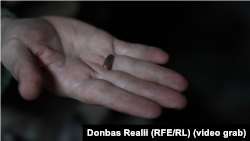 Куля, яка застрягла у касці бійця з позивним «Грім»