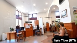 Kormányablak Cegléden 2020. szeptember 10-én.