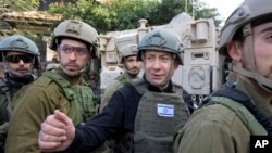 Premierul Beniamin Netanyahu a mai spus că Israelul nu va ceda în faţa „dictaturilor internaţionale". 