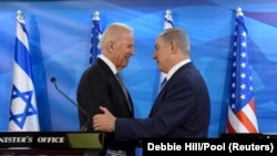 Joe Biden (stânga) și prim-ministrul Israelului Benjamin Netanyahu, întâlnire la Ierusalim, 9 martie 2016
