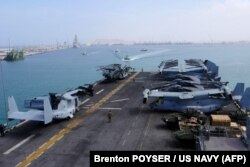 ناو آبی-خاکی USS Iwo Jima در دریای عمان