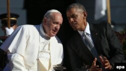 Папа Римський Франциск (ліворуч) і президент США Барак Обама. Вашингтон, 23 вересня 2015
