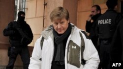 Prokurori special i BE-së, Xhonatan Ratel, largohet nga ndërtesa e Gjykatës së Qarkut në Prishtinë