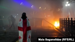 Акция протеста на тбилисском проспекте Руставели, 4 декабря 2024 г.