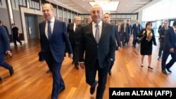 Šefovi diplomatije Rusije i Turske, Sergej Lavrov i Mevlut Čavušoglu u Ankari, 8. jun 2022. 