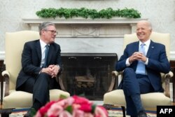 Президент США Джо Байден з прем’єр-міністром Великобританії Кейром Стармером в Овальному кабінеті Білого дому. Вашингтон, 10 липня 2024 року