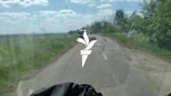 Ágyútűzben kézbesítik az ukrán nyugdíjakat