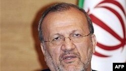 منوچهر متکی: از میان دو گزینه تعامل و همکاری و تقابل ایران همیشه گزینه اول را ترجیح داده است.