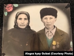 Асанкадыр ата жана Шарипа апа.