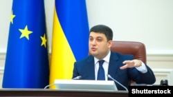 Володимир Гройсман під час засідання уряду, архівне фото