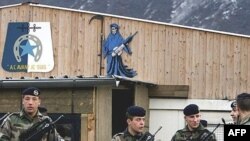 vojnici NATO-a u okviru Kfora na Kosovu
