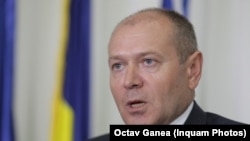 Felix Bănilă a anunțat că până la rezultatul testelor ADN de pe oase și dinții din casa suspectului, nu se poate vorbi despre un cadavru în ancheta dispariției fetelor la Caracal