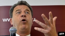 Serge Brammertz, Brussels